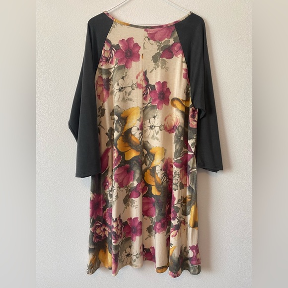 Boho Floral “Tanya” Purple/Mustard 3/4 Sleeve Midi with pockets Size XXL - Picture 4 of 7